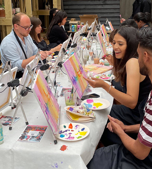 How to Find Gifts for Women Who Have Everything (with Editor top picks)